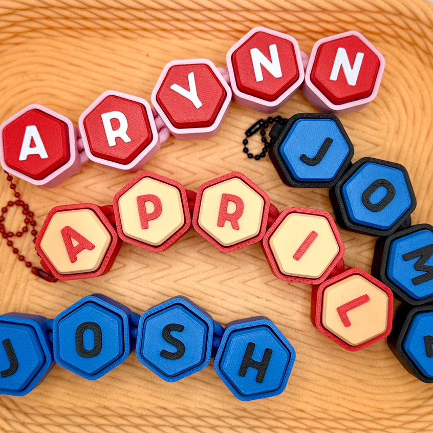 NameSnap Keychain - Name Clicker 3D Printed
